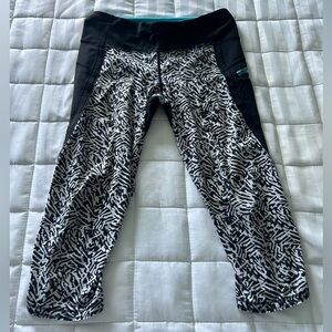 Patterned lululemon leggings
